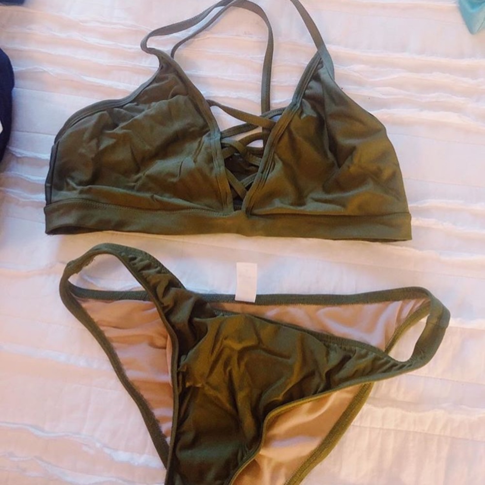 High waisted bikini